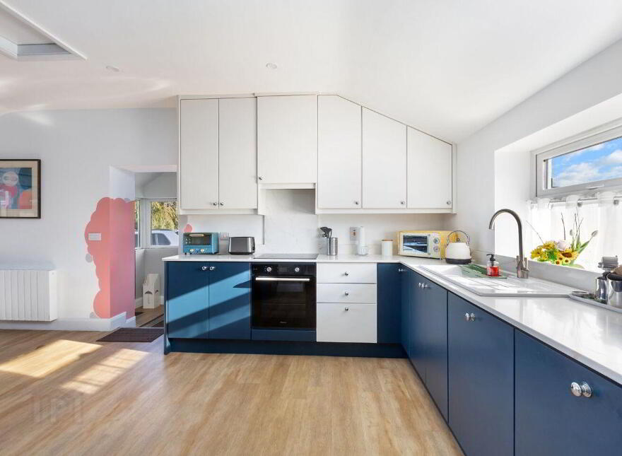 Saint Anne's, Mill Road, Bunclody, Y21EK50