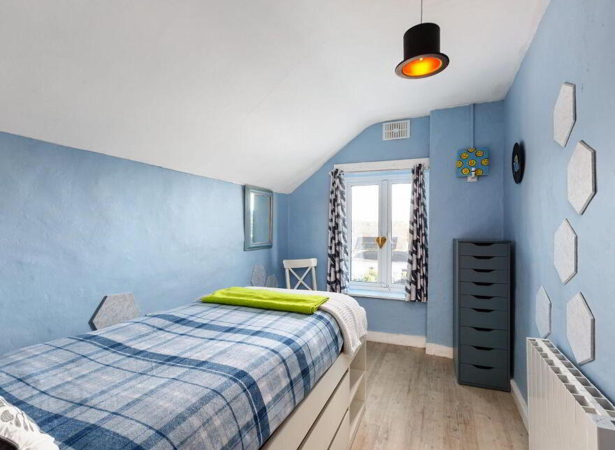 Saint Anne's, Mill Road, Bunclody, Y21EK50