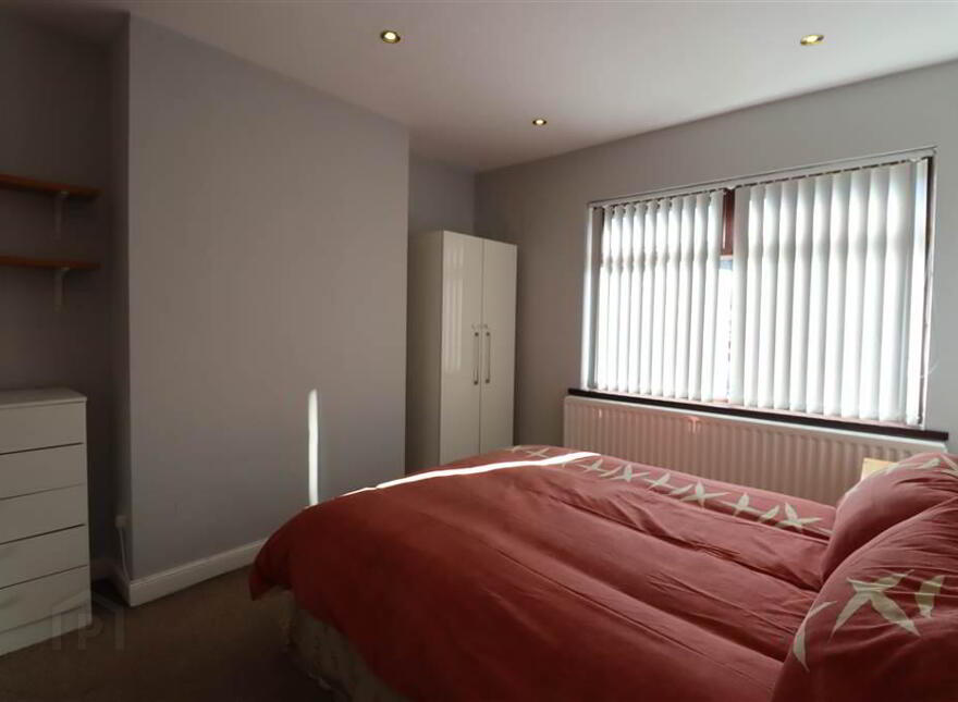 5 Beechdene Drive, Lisburn, BT28 3LY