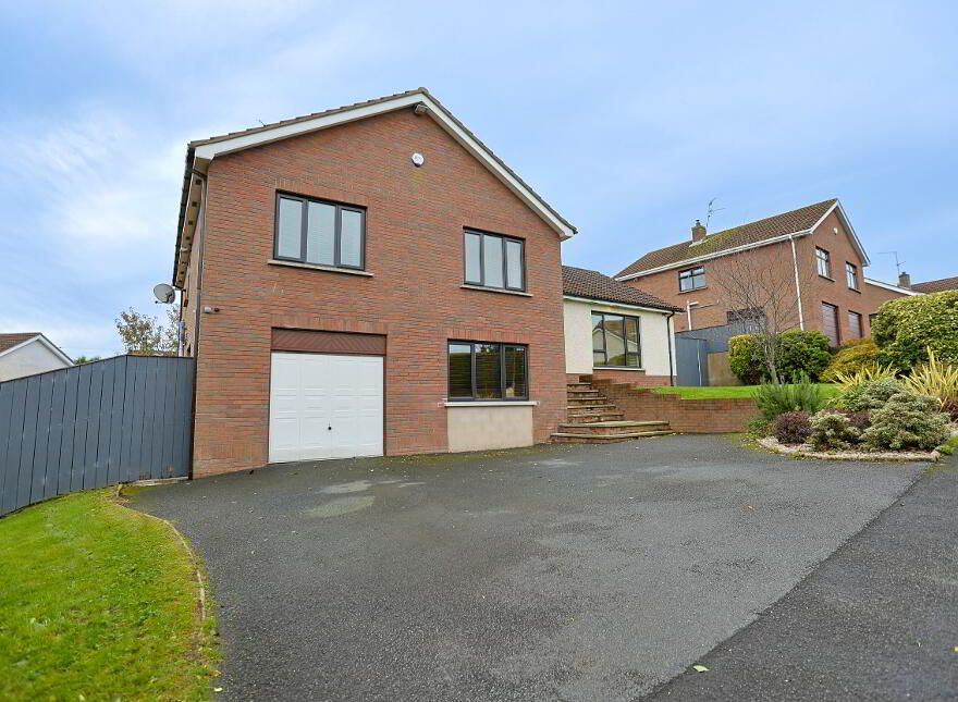 13 Richmond Drive, Tandragee, Craigavon, BT62 2JJ