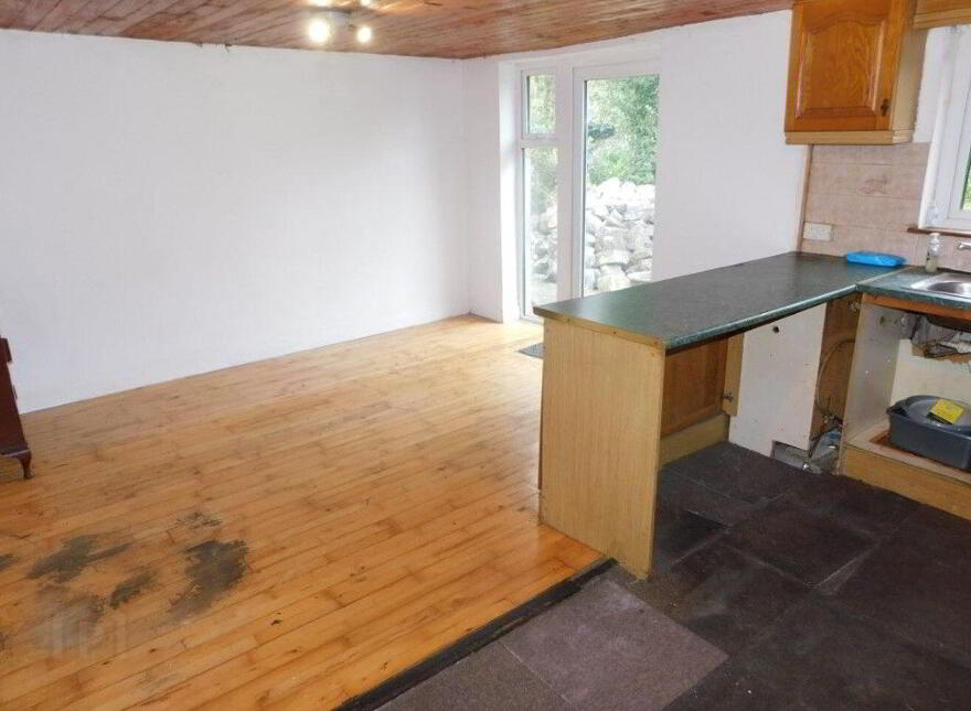 8 The Cottages, Ballintemple, T12Y4DX