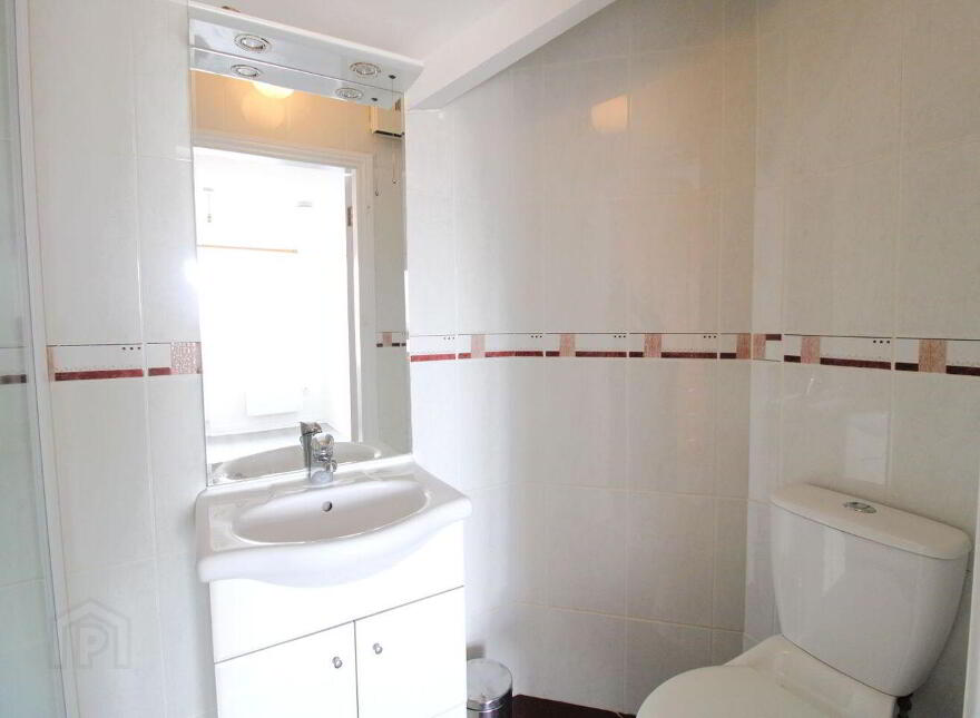 Apartment 27 Larnach, Bohermore, H91X5Y9