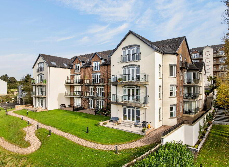 7 Ardbana Riverside, Coleraine, BT52 1XJ