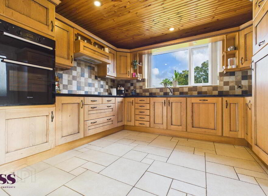 18 Brentwood Park, Richhill, BT61 9JG