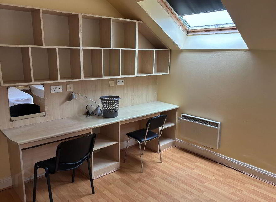 15 Glasán, Student Village, Ballybane, H91EN2A