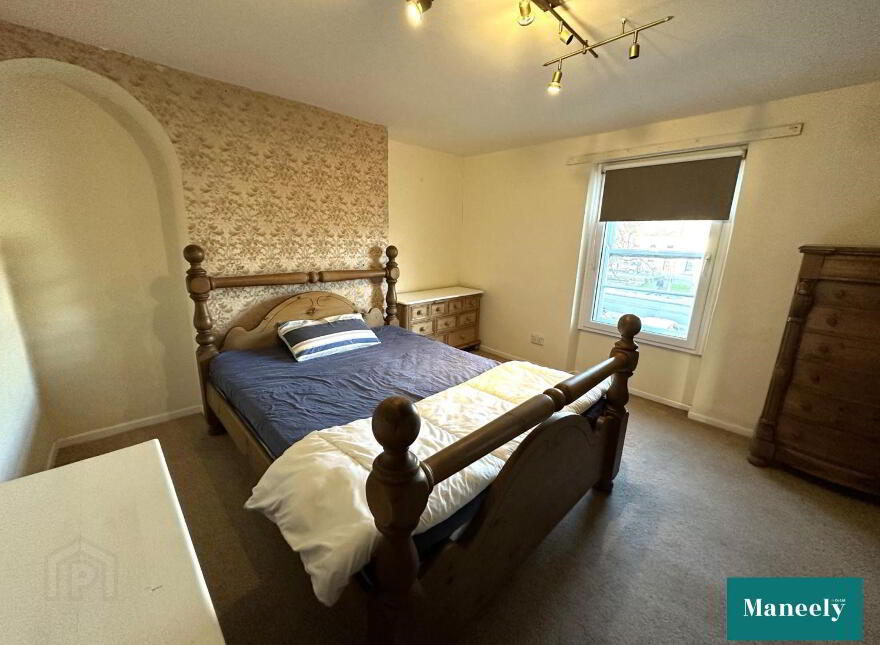 7 The Square, Moy, BT71 7SH