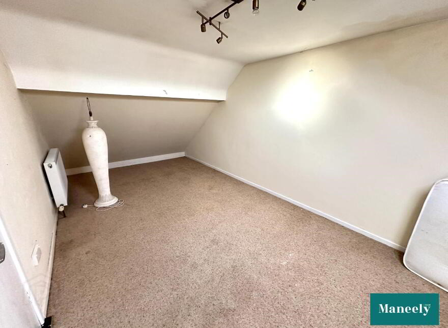 7 The Square, Moy, BT71 7SH