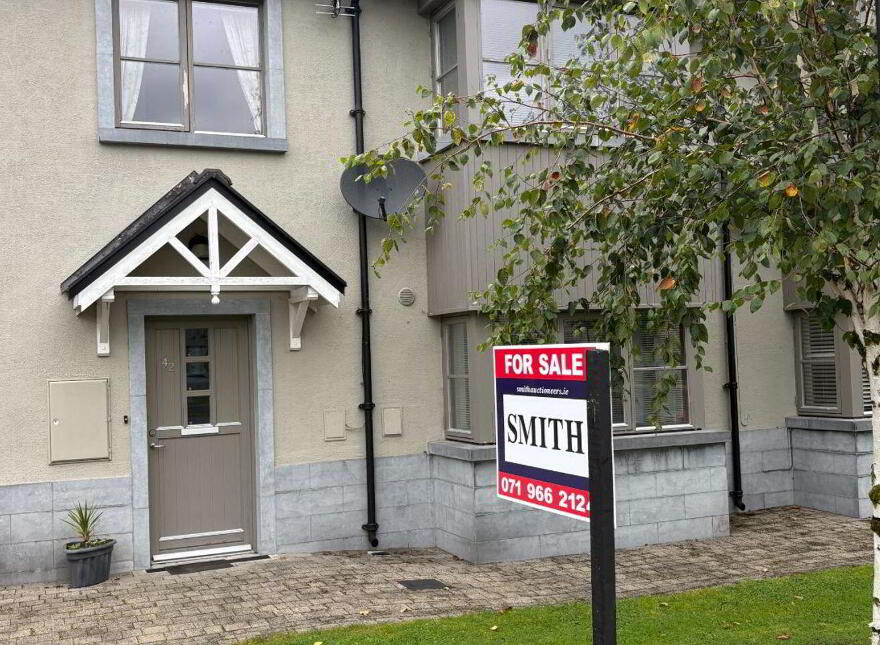 42 O'Carolan's Court, Kilronan, Ballyfarnon, F52EK03