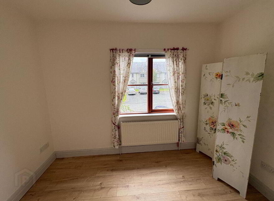 42 O'Carolan's Court, Kilronan, Ballyfarnon, F52EK03