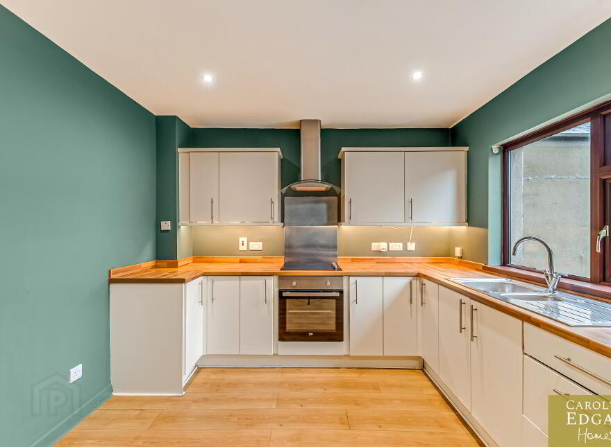 51 Steel Dickson Avenue, Portaferry, Newtownards, BT22 1LE