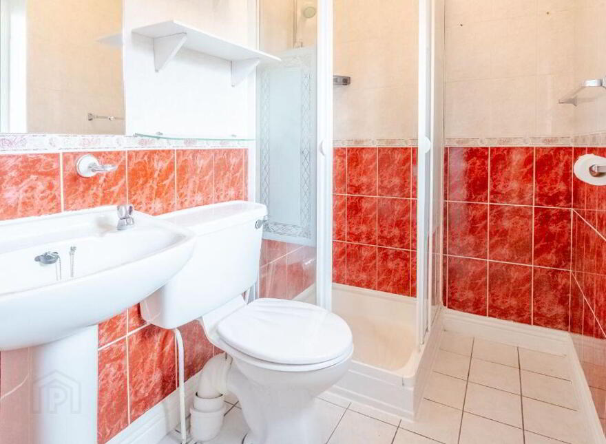 19 Rossmór, Pontoon Road, Castlebar, F23D584