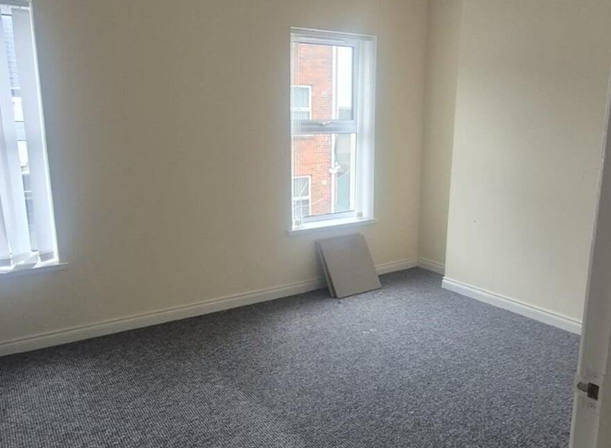 2 Victoria Avenue, Belfast, BT4 1QY