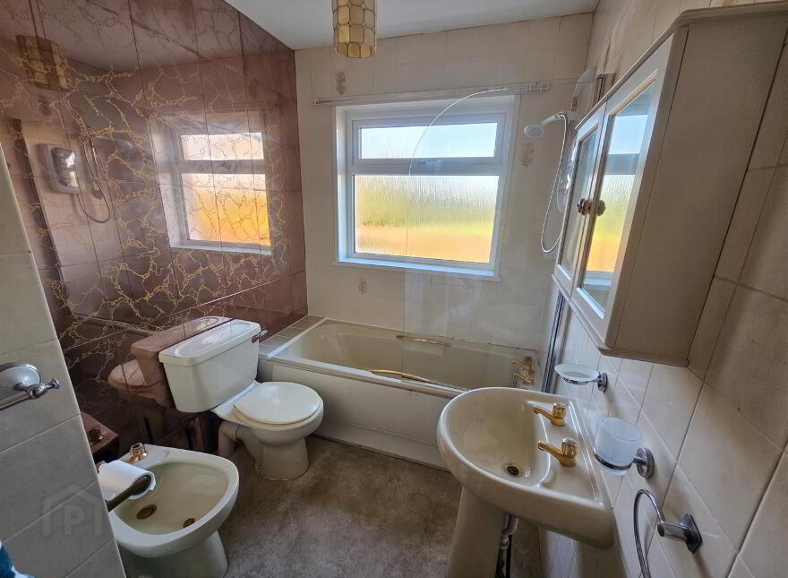 35 Tobercorran Road, Downpatrick, BT30 8HU