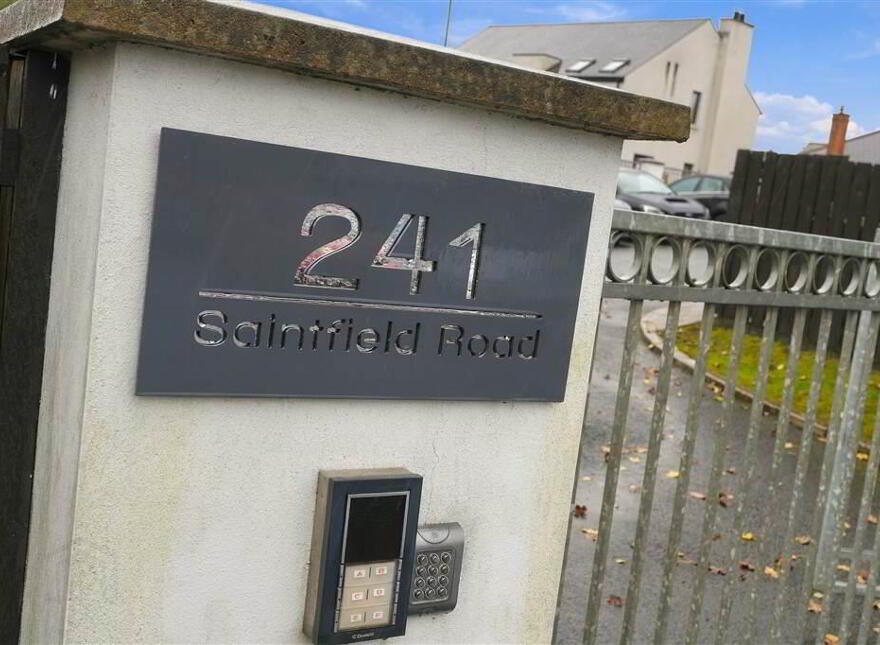 241d Saintfield Road, Belfast, BT8 6PS