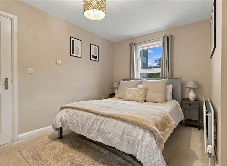 241d Saintfield Road, Belfast, BT8 6PS