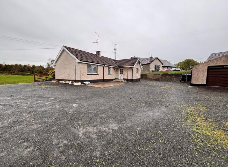 33 Teconnaught Road, Downpatrick, BT30 8QB