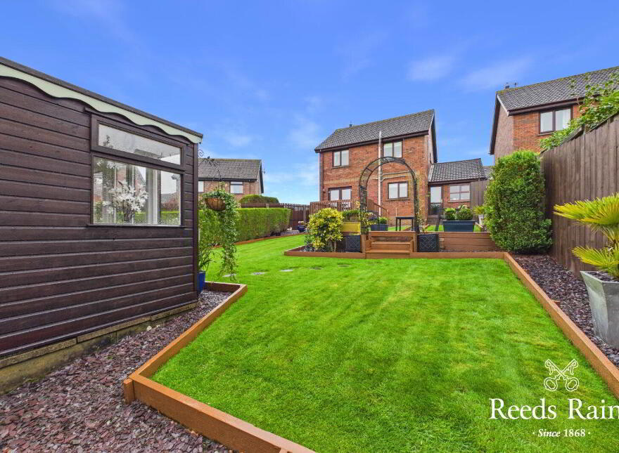 35 Hampton Park, Bangor, BT19 7GL