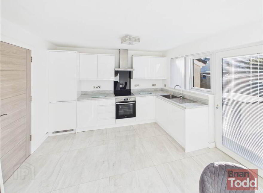 Cranbourne View, Larne, BT40 2PZ