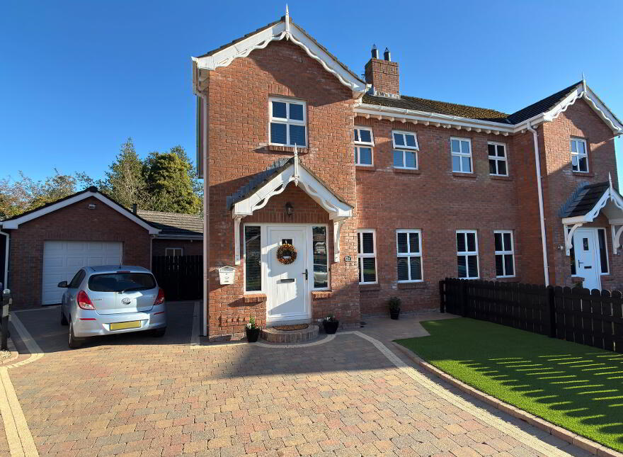 24 Taughrane Lodge, Dollingstown, BT66 7UH