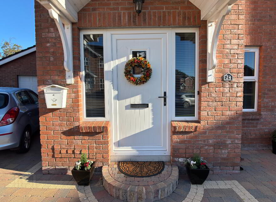 24 Taughrane Lodge, Dollingstown, BT66 7UH