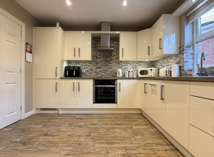 24 Taughrane Lodge, Dollingstown, BT66 7UH