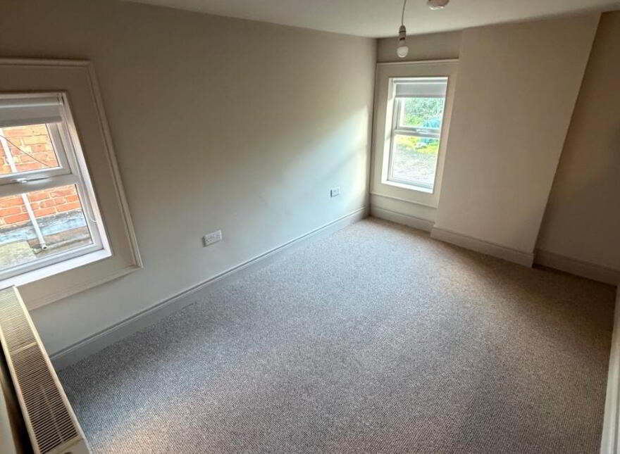170 Kingsway, Dunmurry, Belfast, BT17 9AD