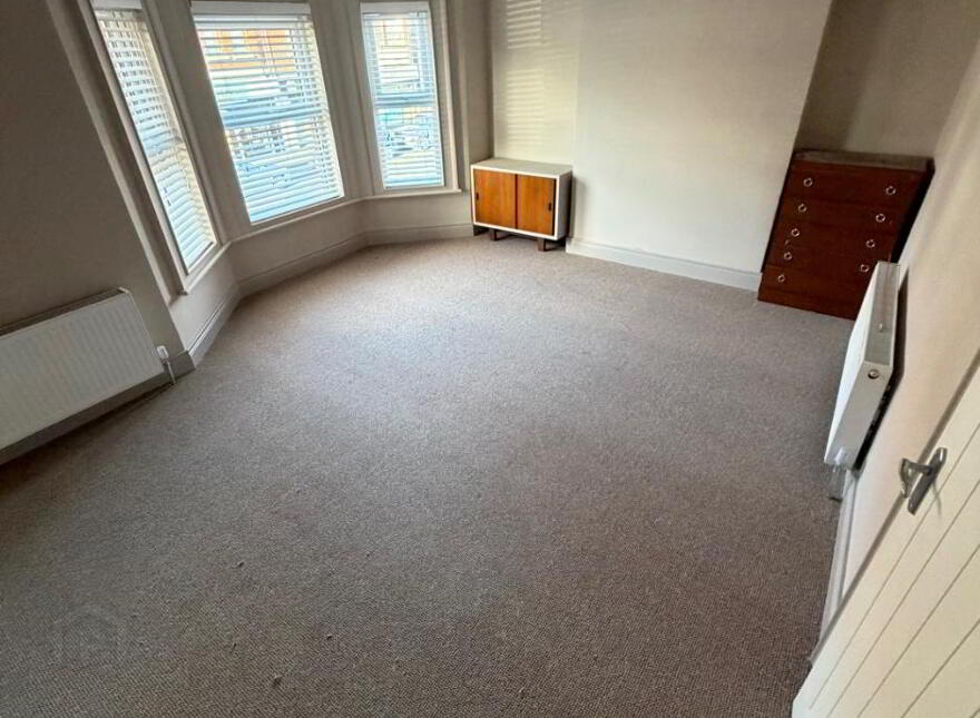 170 Kingsway, Dunmurry, Belfast, BT17 9AD