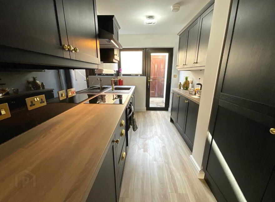7 Dublin Street, Ravenhill Road, Belfast, BT6 8ES