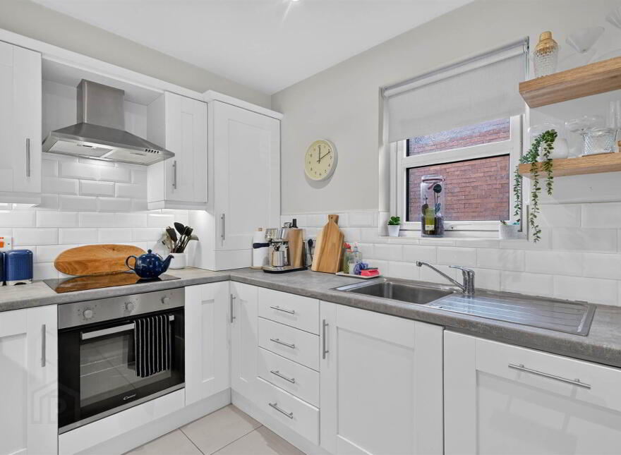 Apt 4 Locksley Mews, 114 Upper Lisburn Road, Belfast, BT10 0BD