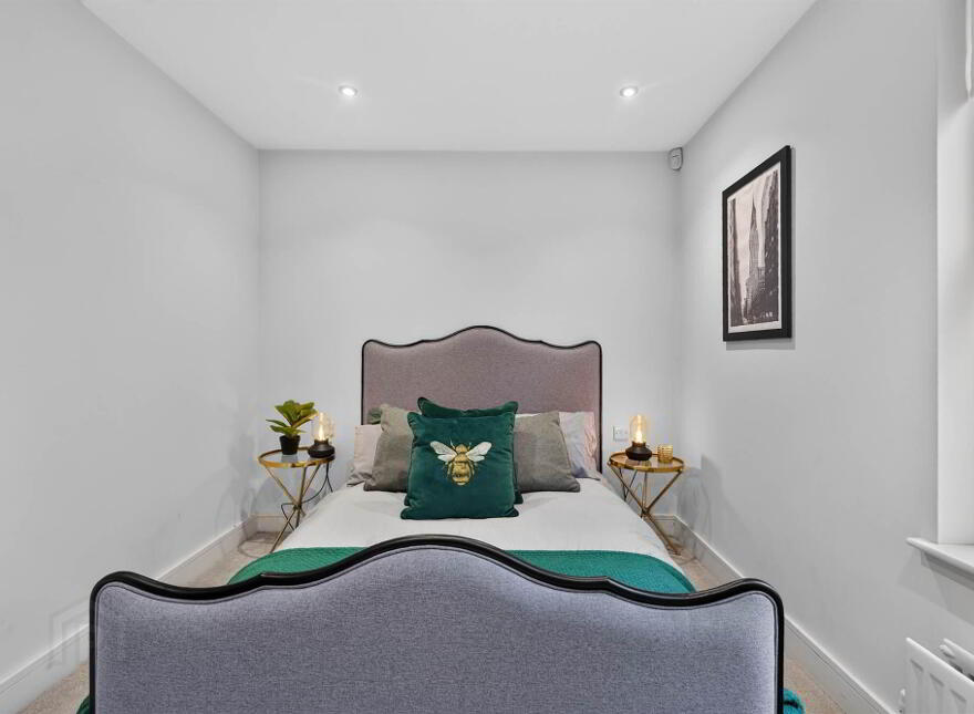 Apt 4 Locksley Mews, 114 Upper Lisburn Road, Belfast, BT10 0BD