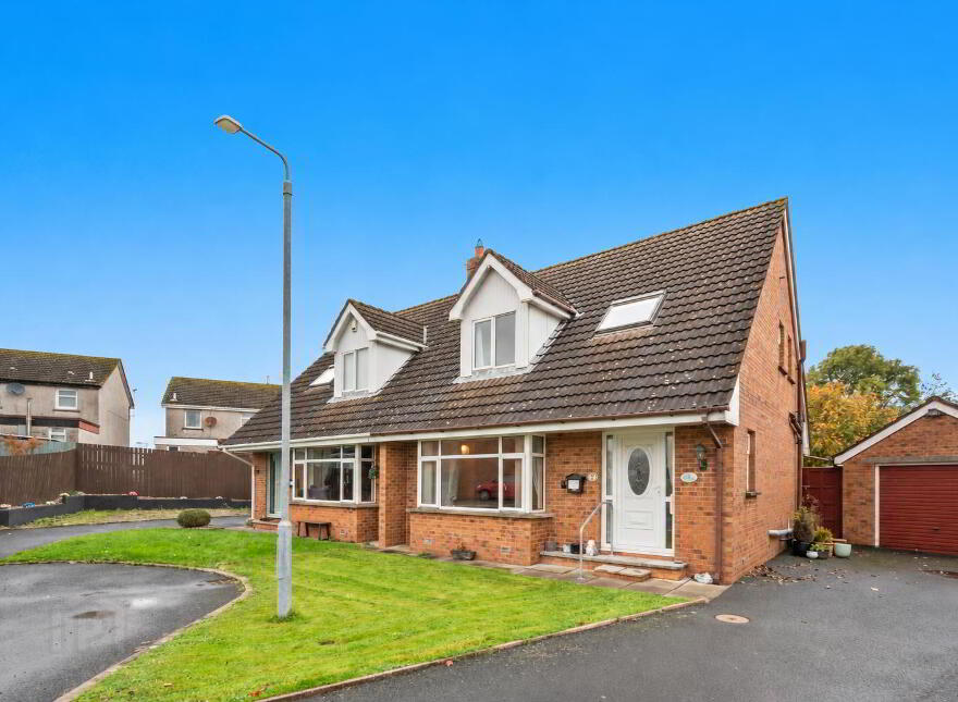 7 Castle Manor, Carrowdore, BT22 2TY