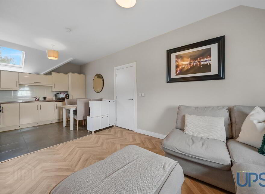 Apt, 25 Lady Wallace Crescent, Lisburn, BT28 3GP