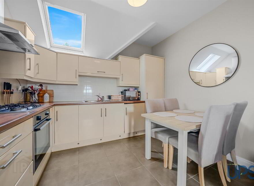 Apt, 25 Lady Wallace Crescent, Lisburn, BT28 3GP