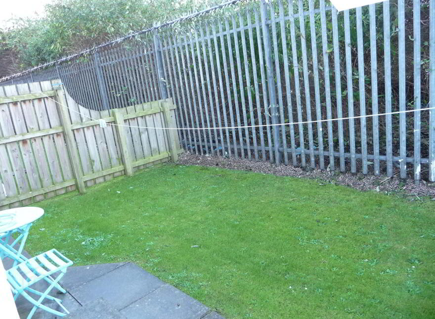 9 Maldon Court, Belfast, BT12 6GY