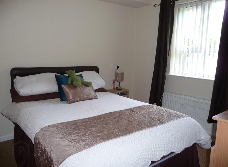 9 Maldon Court, Belfast, BT12 6GY
