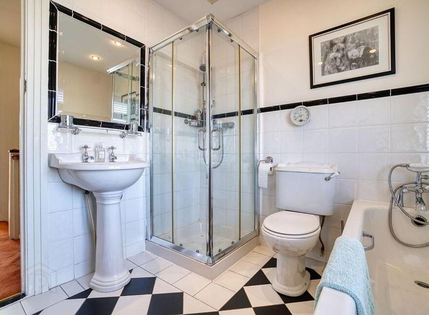 6 Chestnut Road, Mount Merrion, A94YR58