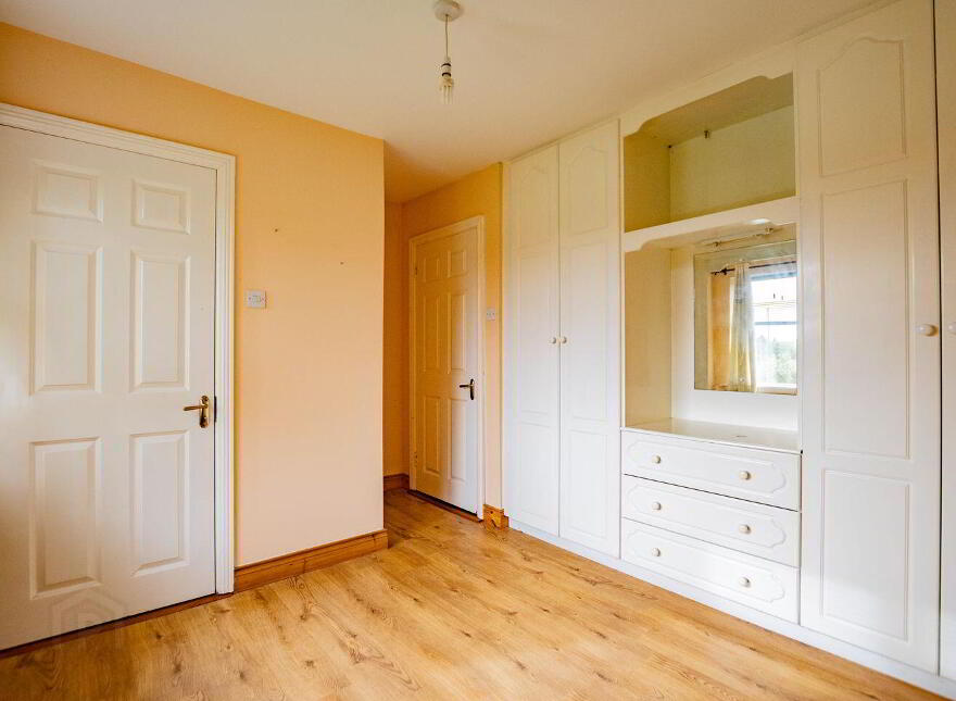 Kinard, Lenamore, N39K354