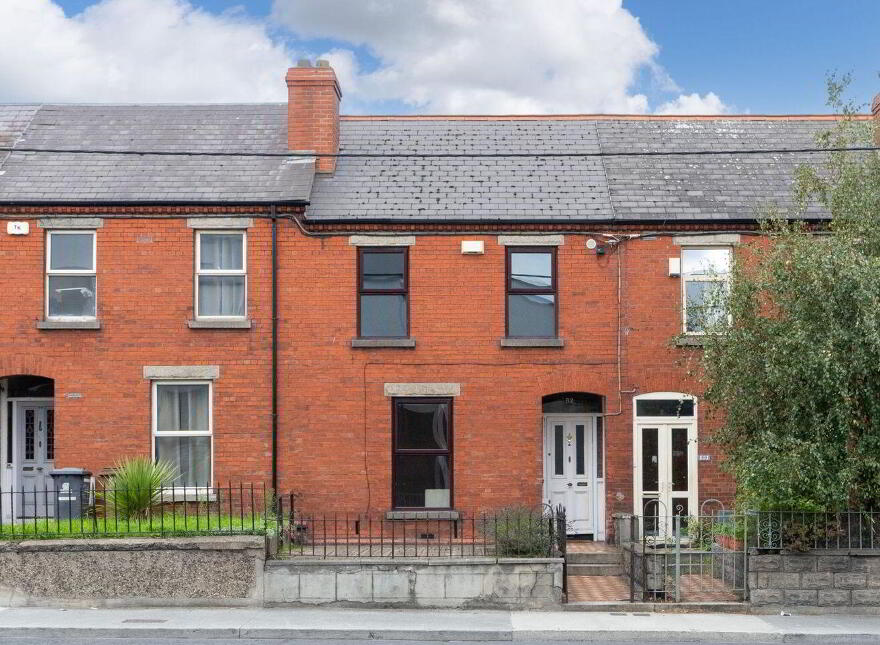 82 Crumlin Road, Dublin 12, D12XR81