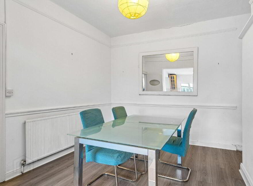 82 Crumlin Road, Dublin 12, D12XR81