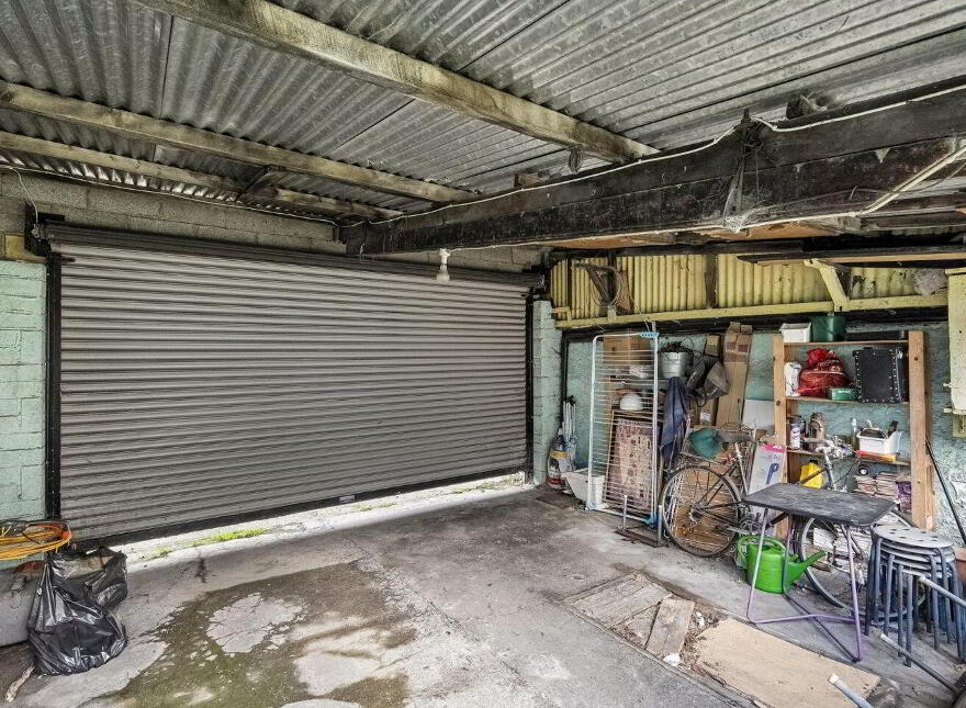 82 Crumlin Road, Dublin 12, D12XR81