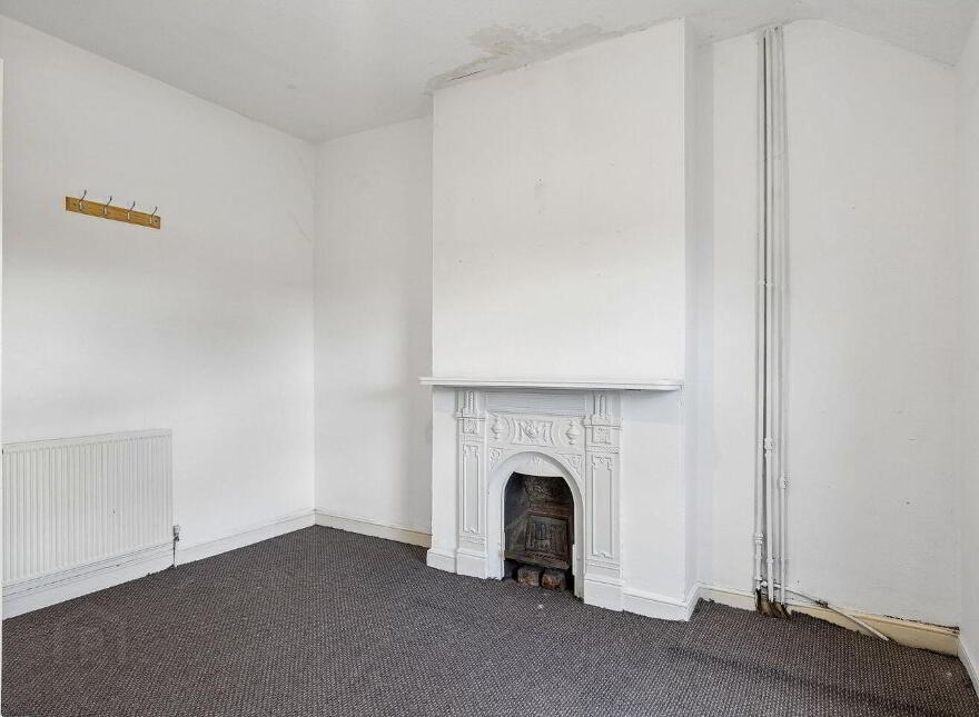 82 Crumlin Road, Dublin 12, D12XR81