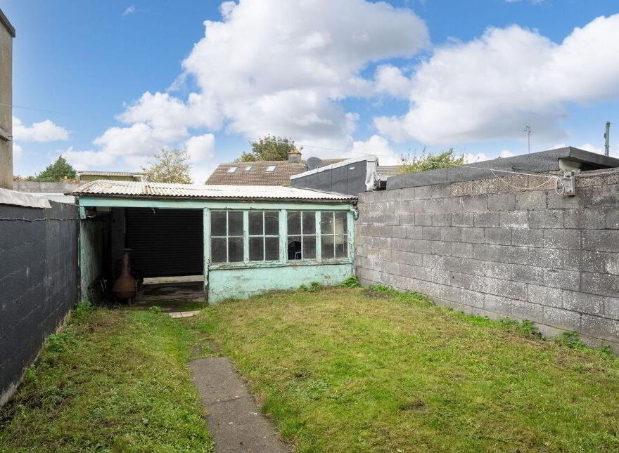 82 Crumlin Road, Dublin 12, D12XR81