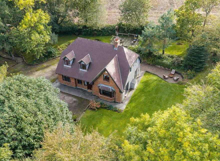 Blackberry Cottage, 5 Brookwood, Crosshaven Road, Carrigaline, P43VX62