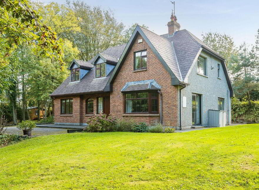 Blackberry Cottage, 5 Brookwood, Crosshaven Road, Carrigaline, P43VX62