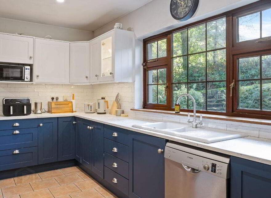 Blackberry Cottage, 5 Brookwood, Crosshaven Road, Carrigaline, P43VX62