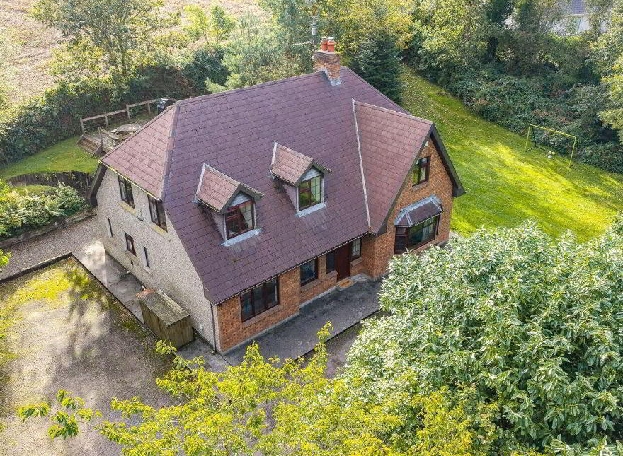 Blackberry Cottage, 5 Brookwood, Crosshaven Road, Carrigaline, P43VX62