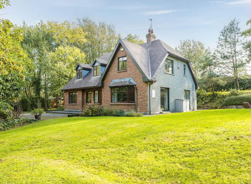 Blackberry Cottage, 5 Brookwood, Crosshaven Road, Carrigaline, P43VX62