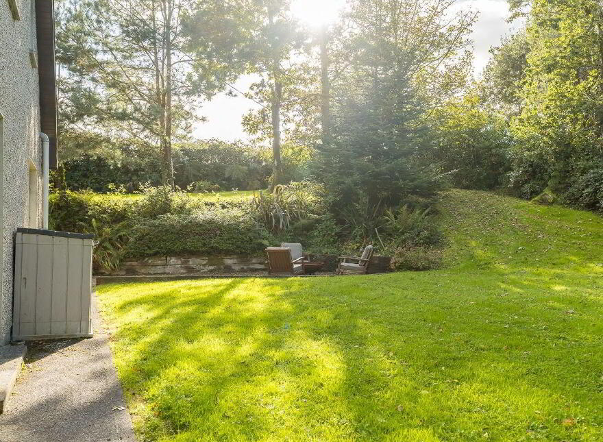 Blackberry Cottage, 5 Brookwood, Crosshaven Road, Carrigaline, P43VX62
