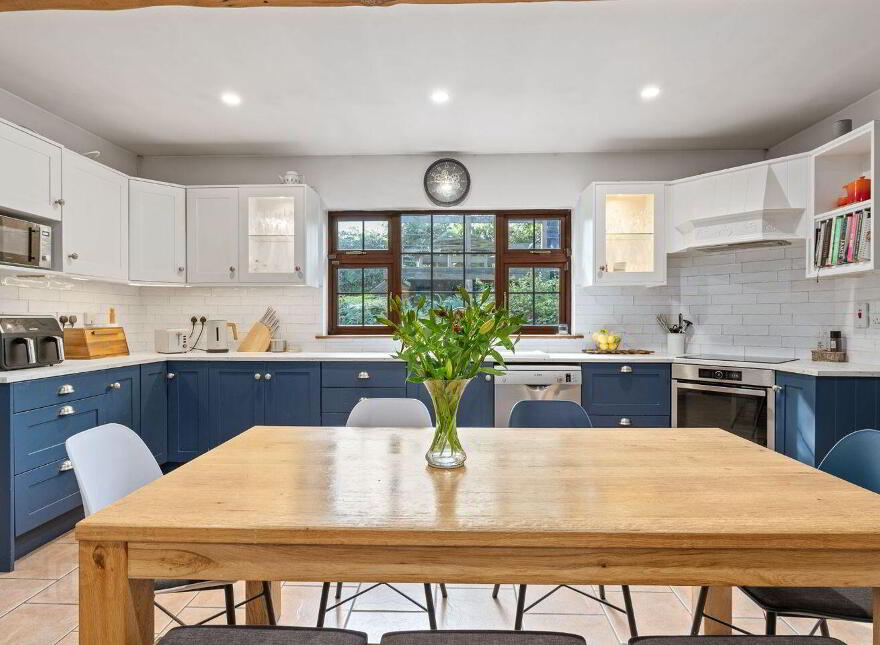Blackberry Cottage, 5 Brookwood, Crosshaven Road, Carrigaline, P43VX62
