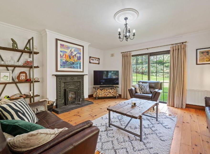 Blackberry Cottage, 5 Brookwood, Crosshaven Road, Carrigaline, P43VX62